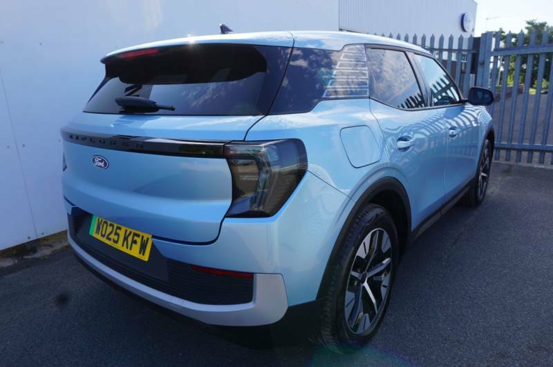 Ford Explorer 210Kw Select 77Kwh Black #27