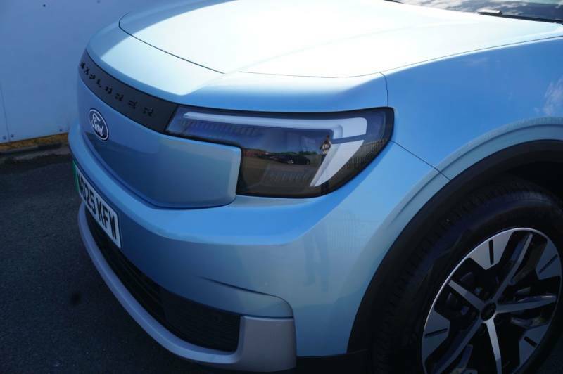 Ford Explorer 210Kw Select 77Kwh Black #41