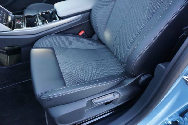 Ford Explorer 210Kw Select 77Kwh Black #76