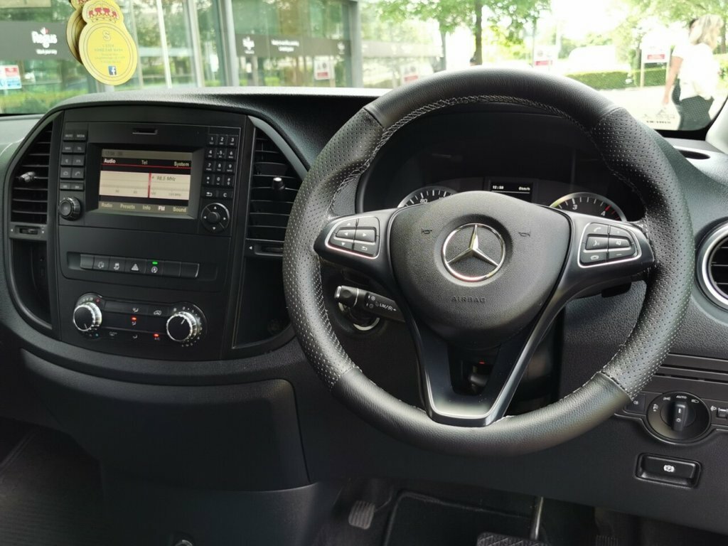 Mercedes-Benz Vito 2.1L Select KT17TWE Silver #2