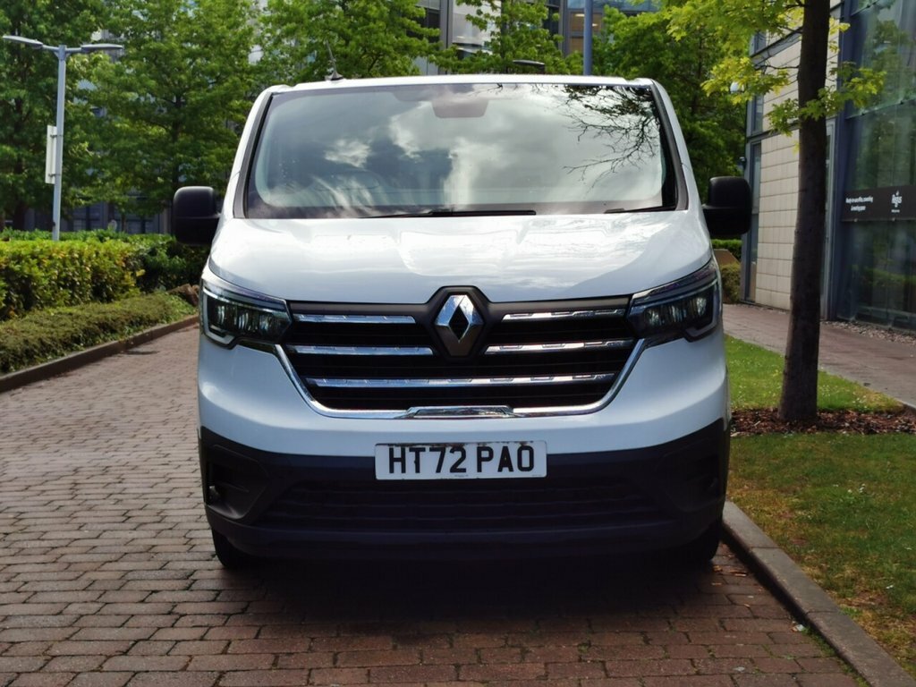 Renault Trafic 2L Business HT72PAO White #2