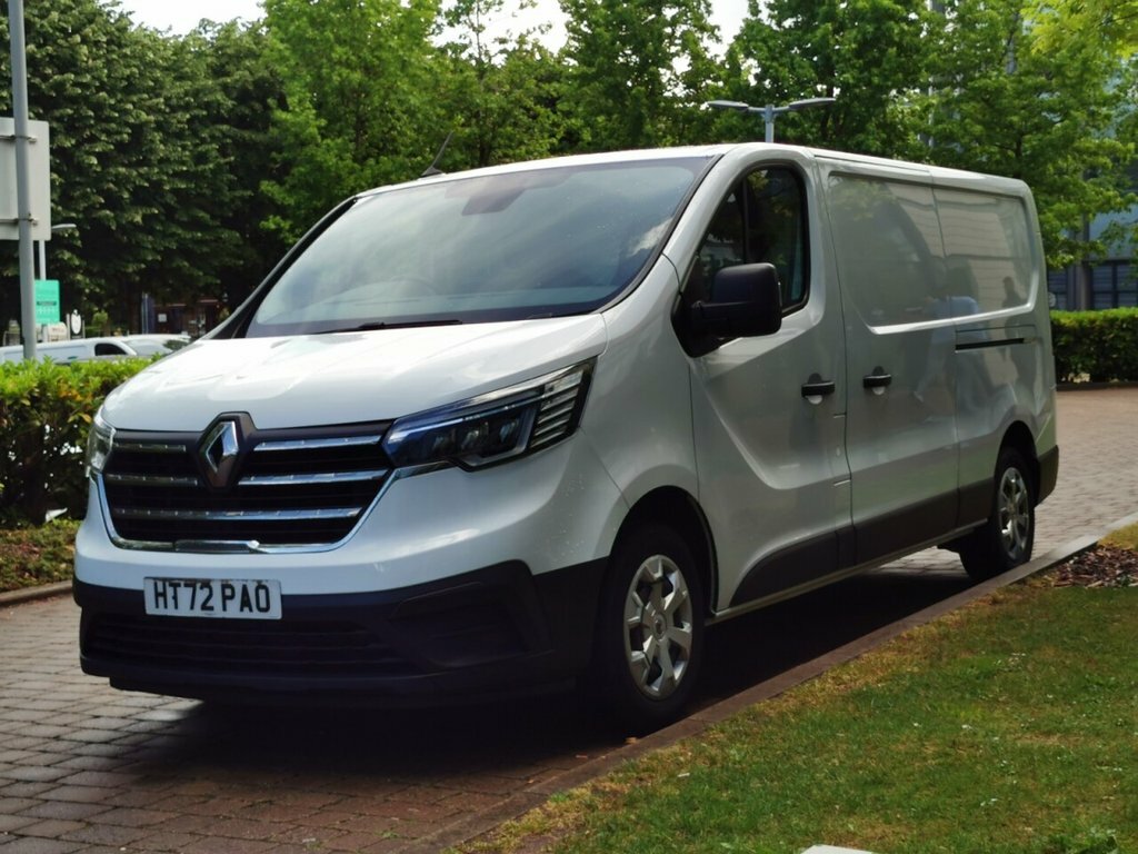 Renault Trafic 2L Business HT72PAO White #3
