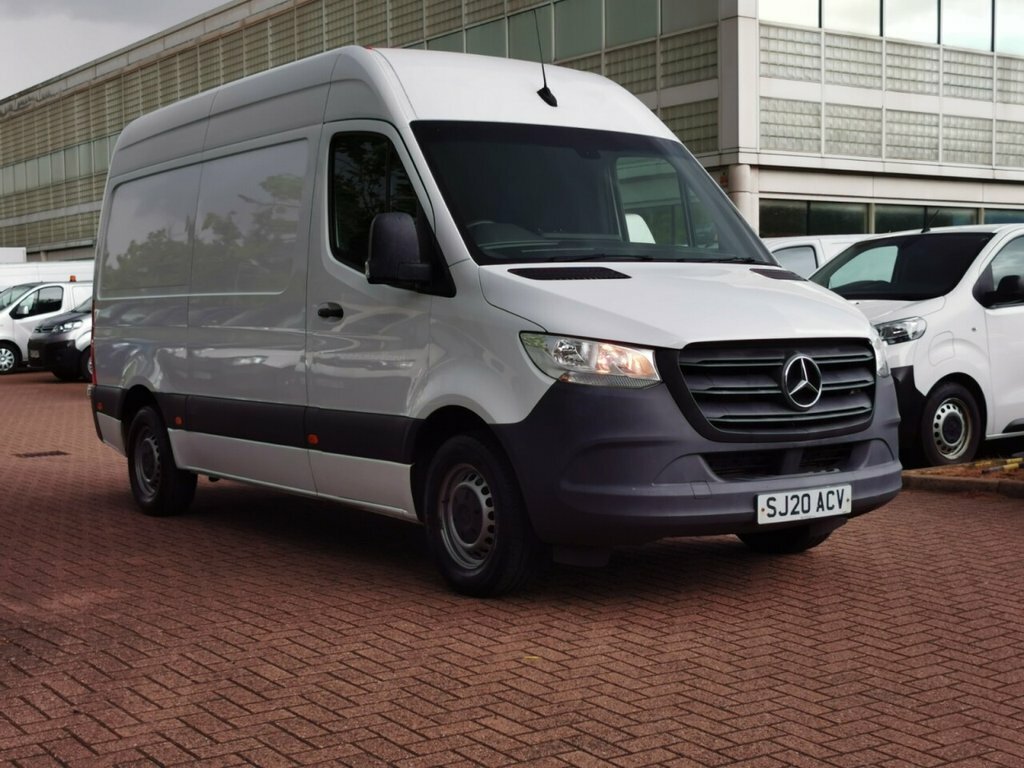 Mercedes-Benz Sprinter 2.1L Null White