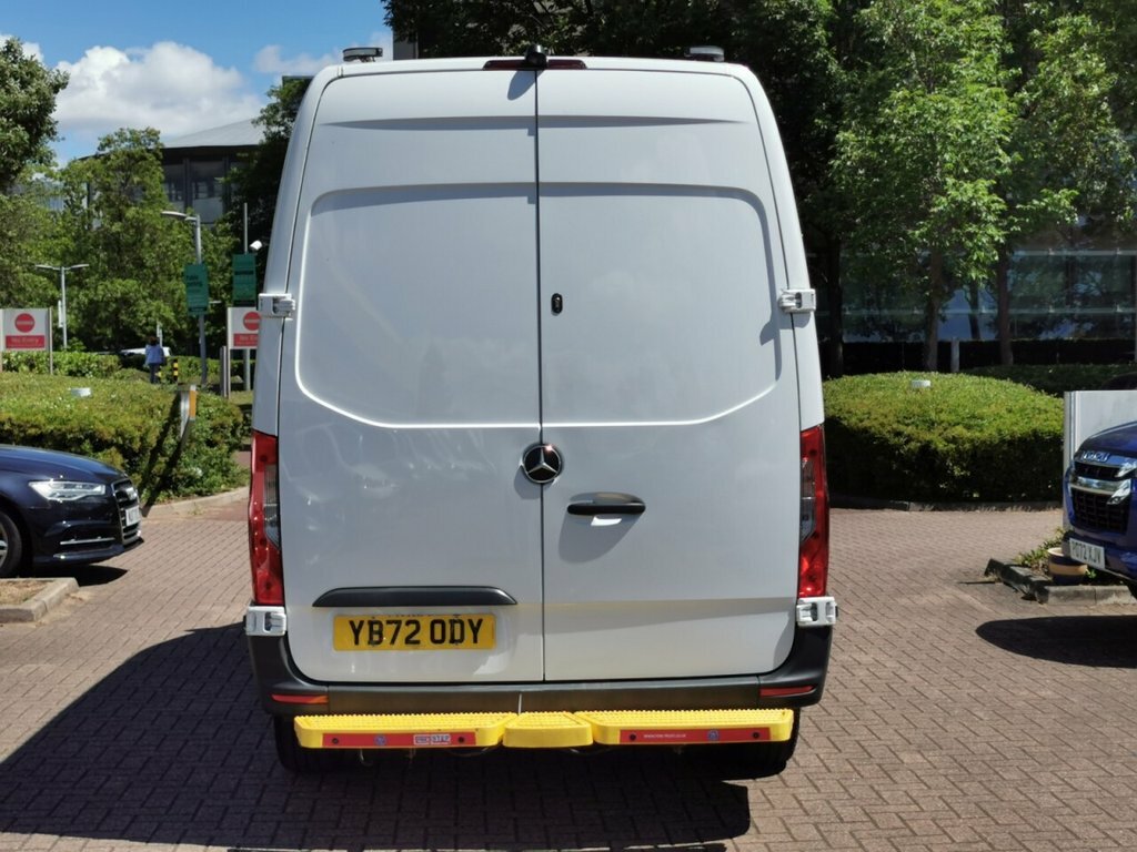 Mercedes-Benz Sprinter 2L Progressive Silver #6