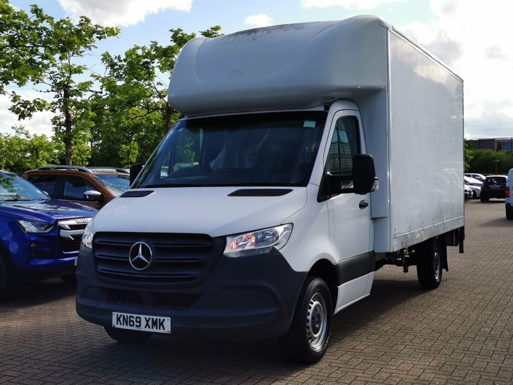 Mercedes-Benz Sprinter 2.1L Null White #3