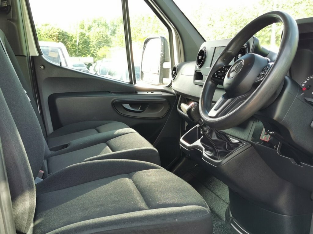 Mercedes-Benz Sprinter 2.1L Null White #6