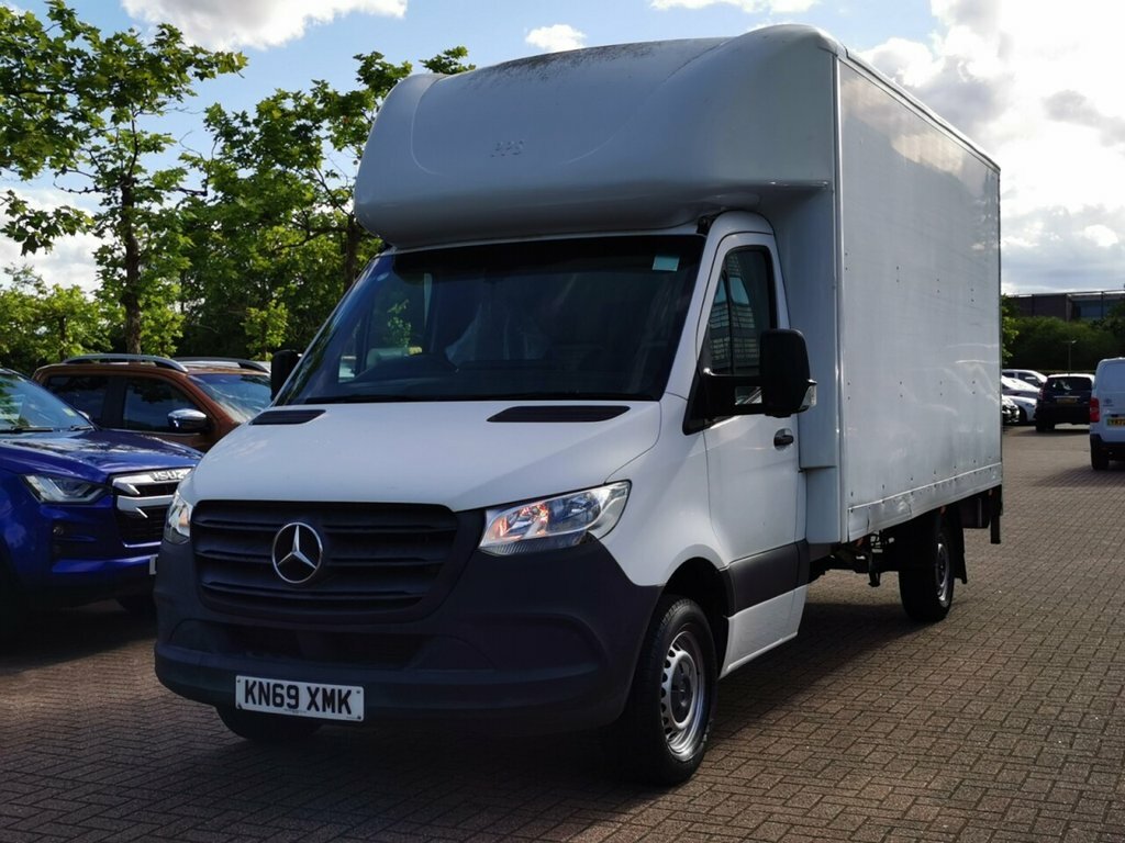 Mercedes-Benz Sprinter 2.1L Null White #2