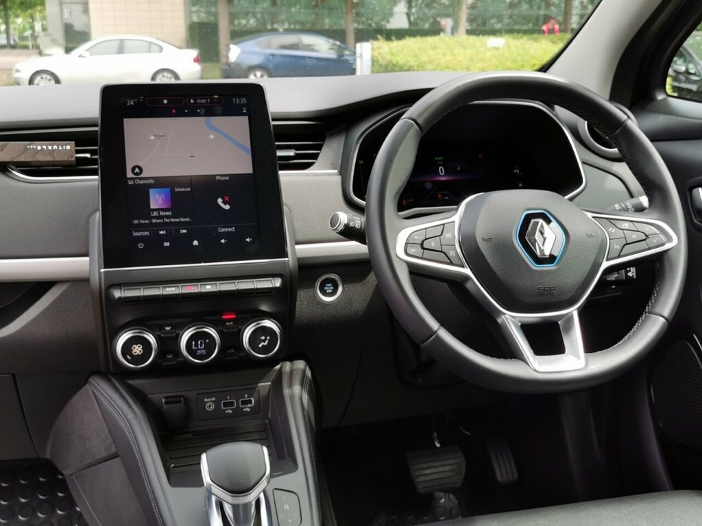 Renault Zoe Hatchback Black #2