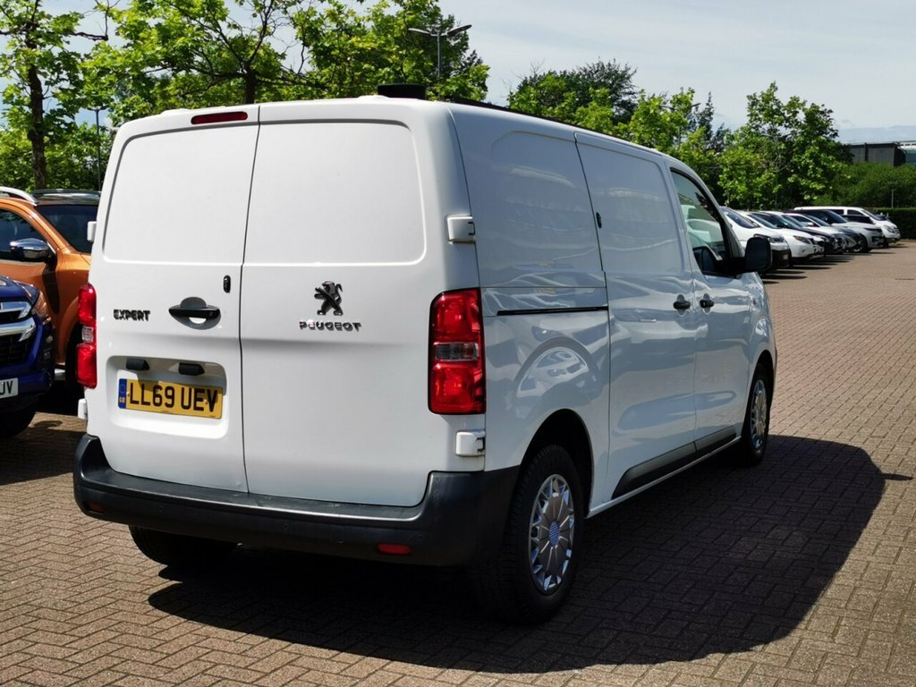 Peugeot Expert Mpv White #7
