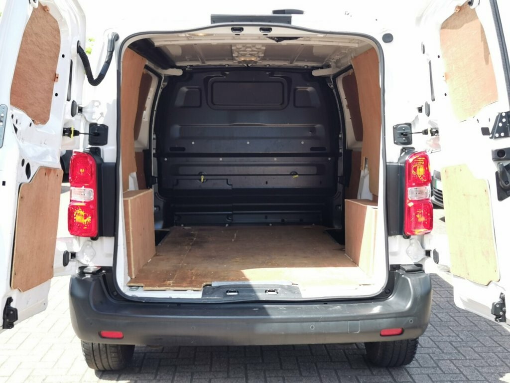 Peugeot Expert Mpv White #18