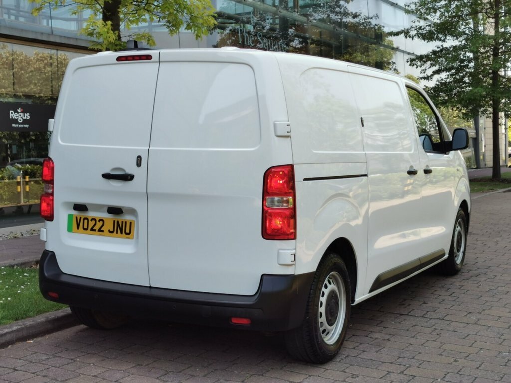 Vauxhall Vivaro 2700 1.5D 100Ps Dynamic L1h1 Van White #7