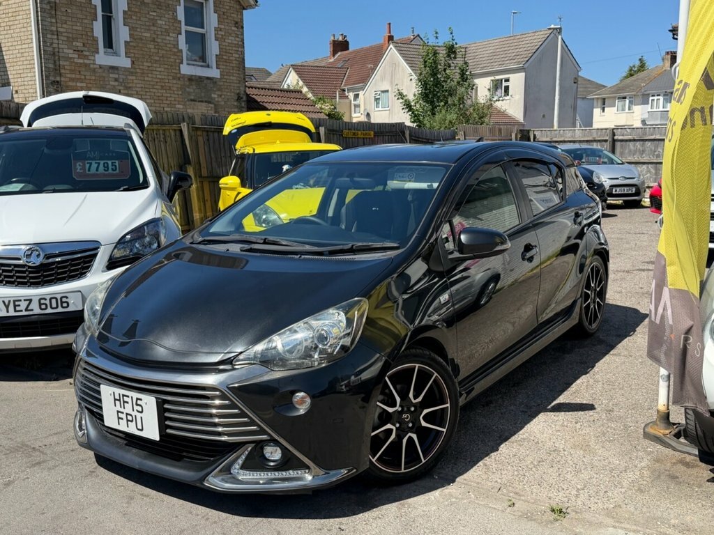 Toyota Aqua Hatchback Black #3
