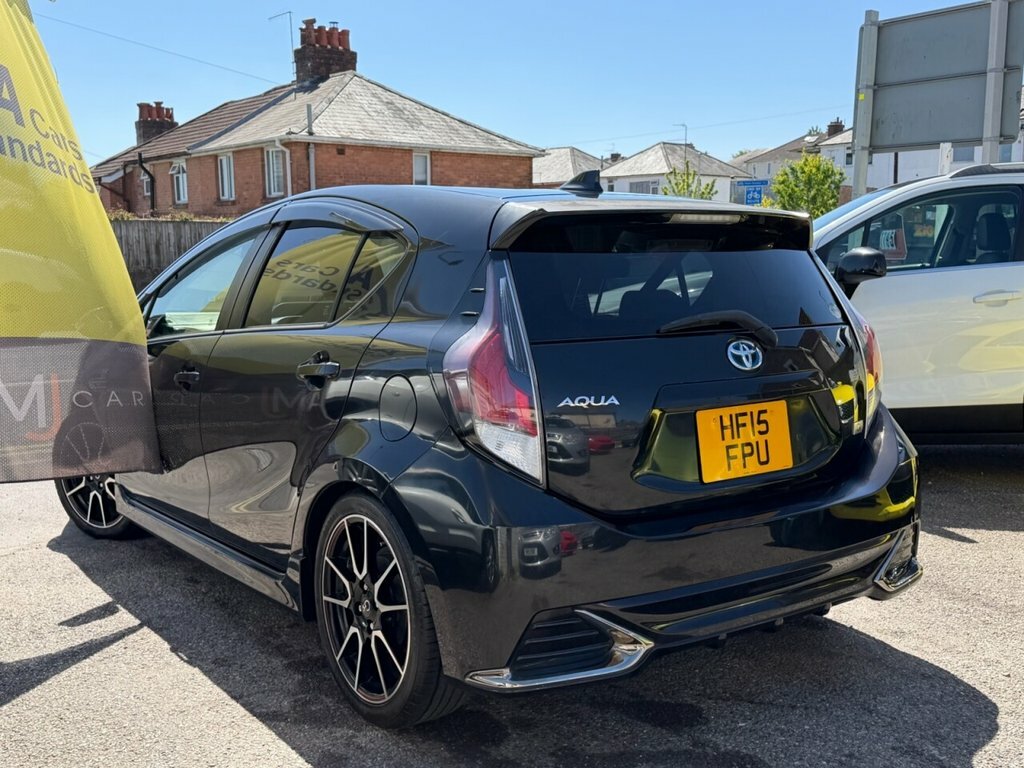 Toyota Aqua Hatchback Black #6