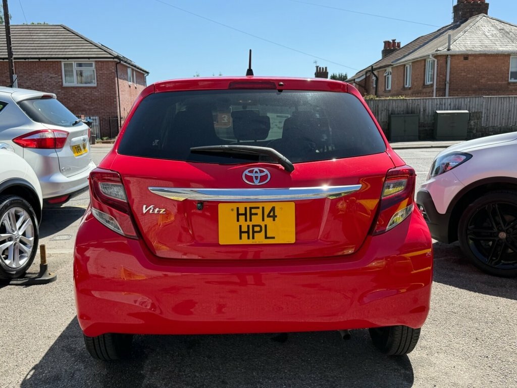 Toyota Vitz Hatchback Red #5