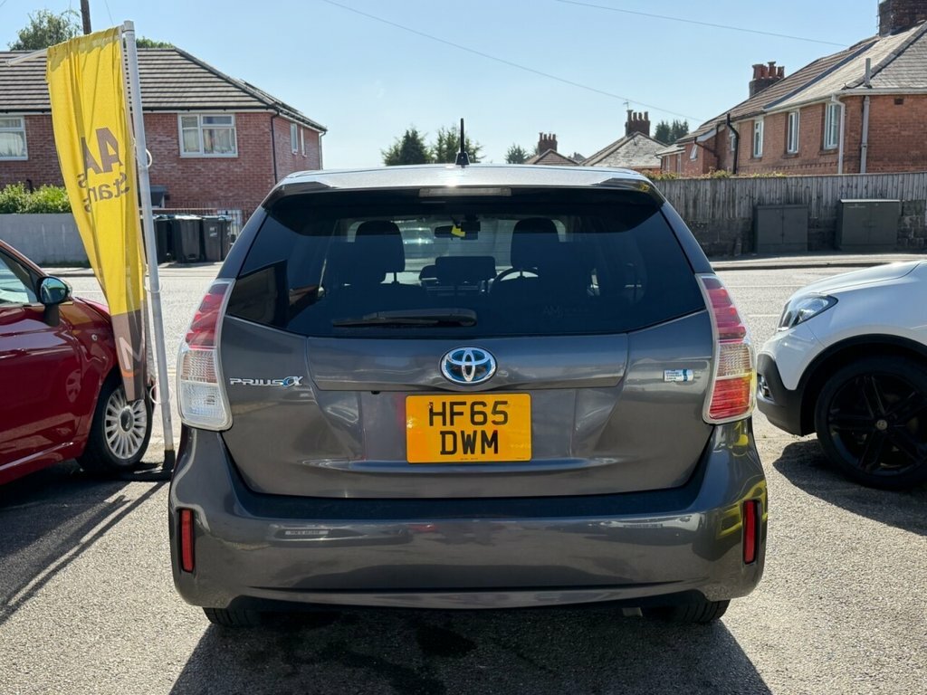 Toyota Prius+ Estate HF65DWM Grey #5