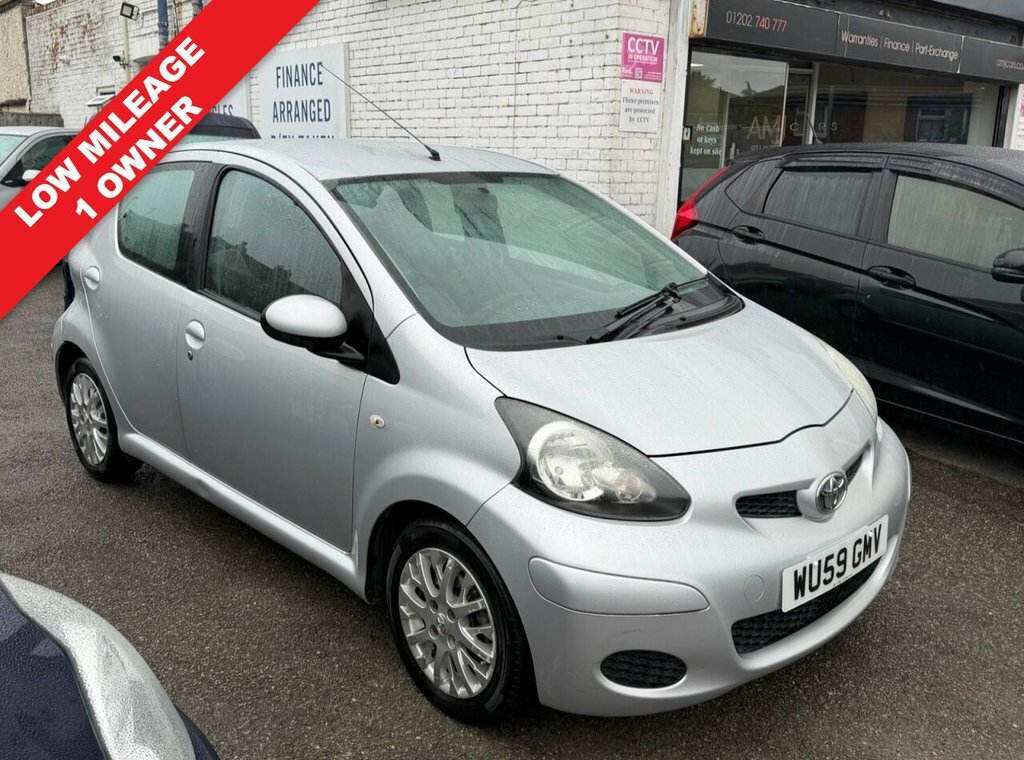 Toyota Aygo 1L Platinum Silver