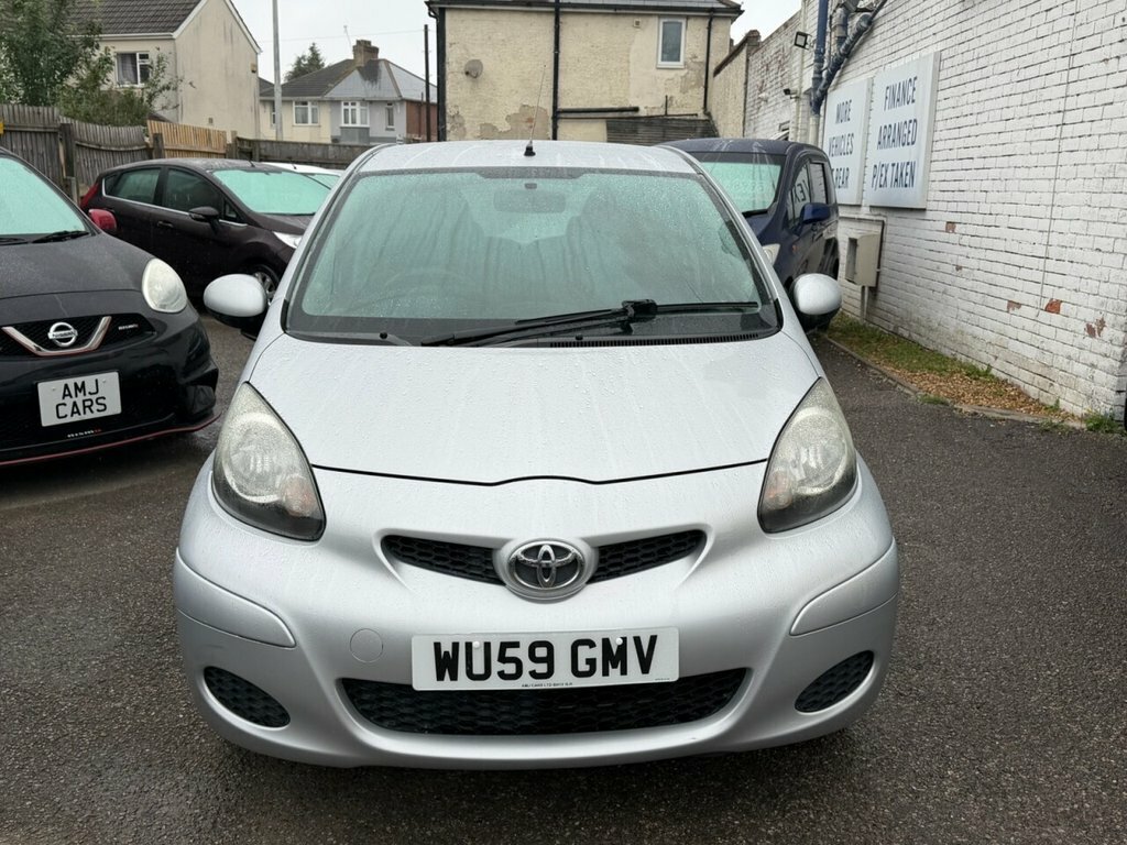 Toyota Aygo 1L Platinum WU59GMV Silver #2