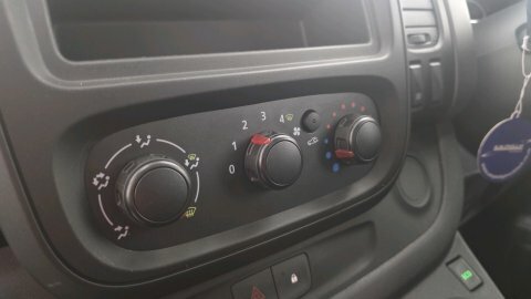 Renault Trafic Sl28 Energy Dci 120 Silver #25
