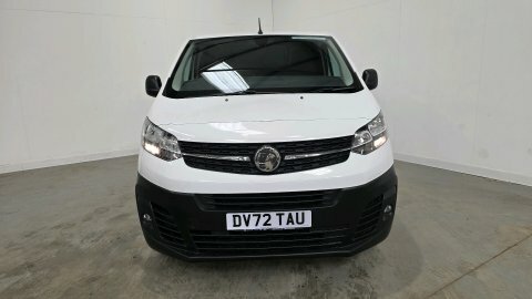 Vauxhall Vivaro Vauxhall Vivaro L2 White #5