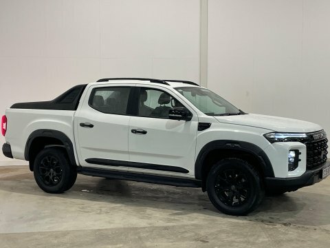 Maxus T60 Max 2.0 Double White #2