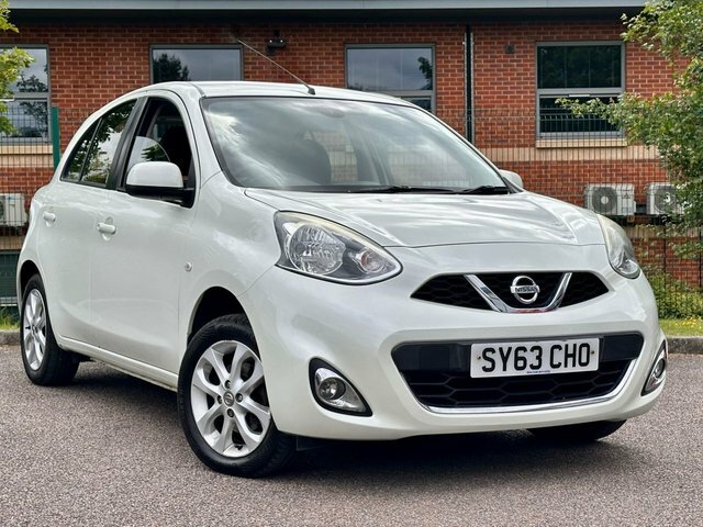 Nissan Micra Acenta Hatchback White