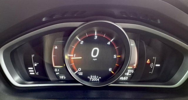 Volvo V40 D2 R-design Pro Hatchback Blue #5