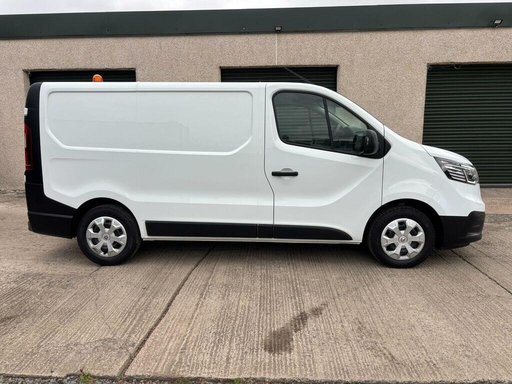Renault Trafic 2.0 Dci Blue Sl28 Business L1 H1 Euro 6 Ss White #4