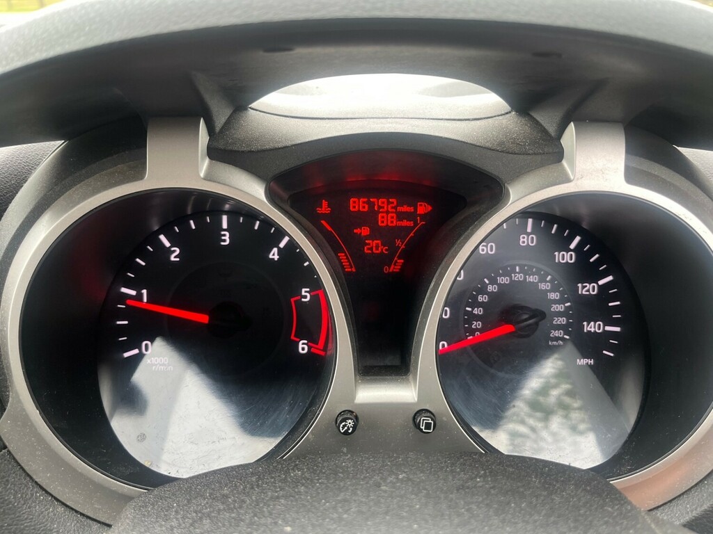 Nissan Juke Tekna Dci 110 White #19