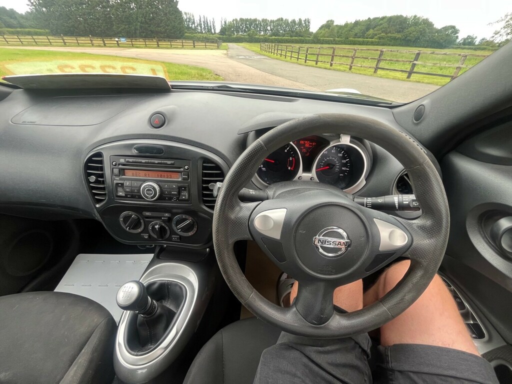 Nissan Juke Tekna Dci 110 White #20