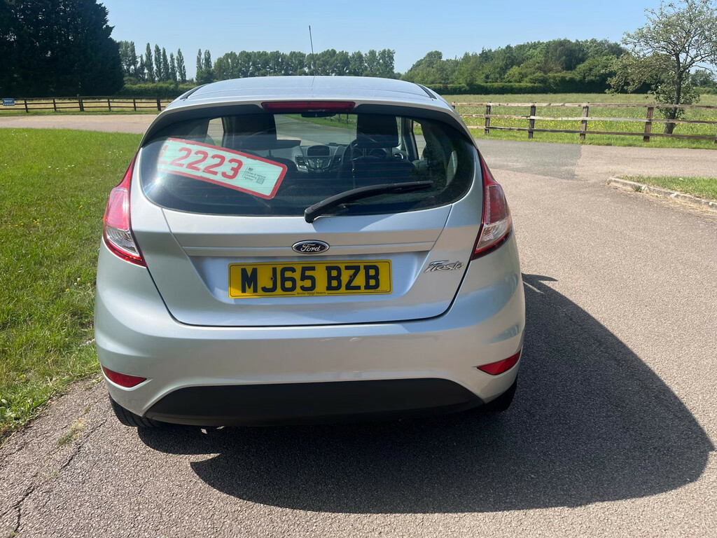 Ford Fiesta 1.5 Tdci Zetec Hatchback Silver #6