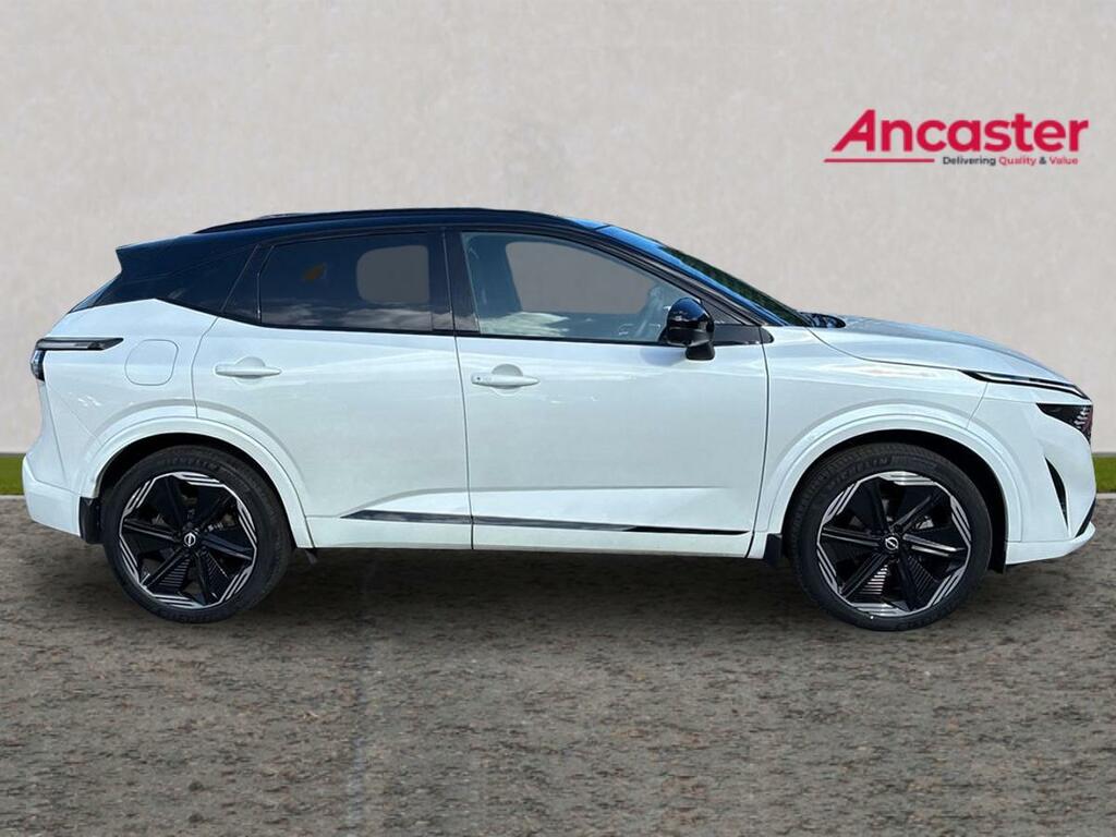 Nissan Qashqai 1.3 Dig-t Mh N-design LD25FZC Black #2