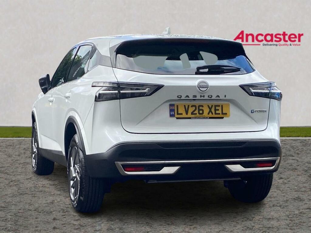 Nissan Qashqai 1.5 E-power 205 Acenta Premium LV26XEL White #5