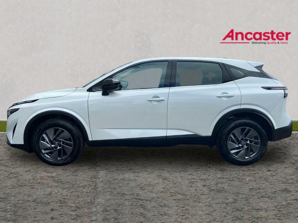 Nissan Qashqai 1.5 E-power 205 Acenta Premium LV26XEL White #6