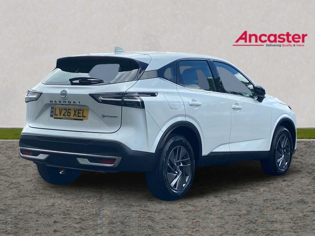 Nissan Qashqai 1.5 E-power 205 Acenta Premium LV26XEL White #3