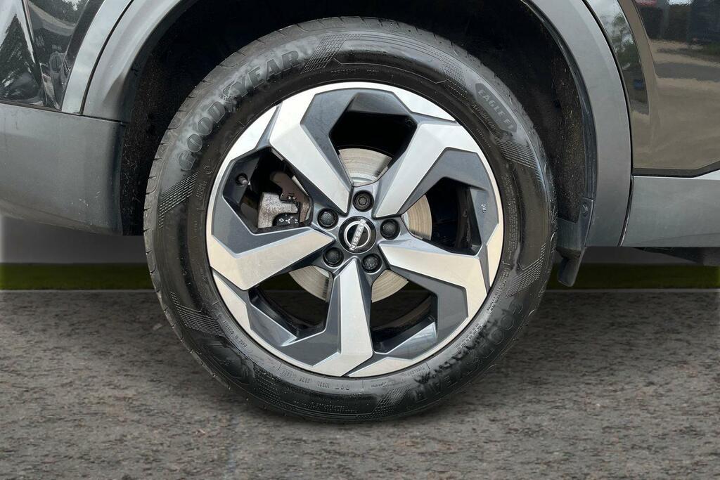 Nissan Qashqai 1.3 Dig-t Mh 158 N-connecta Glass Rf Xtronic LC72ZGF Grey #5