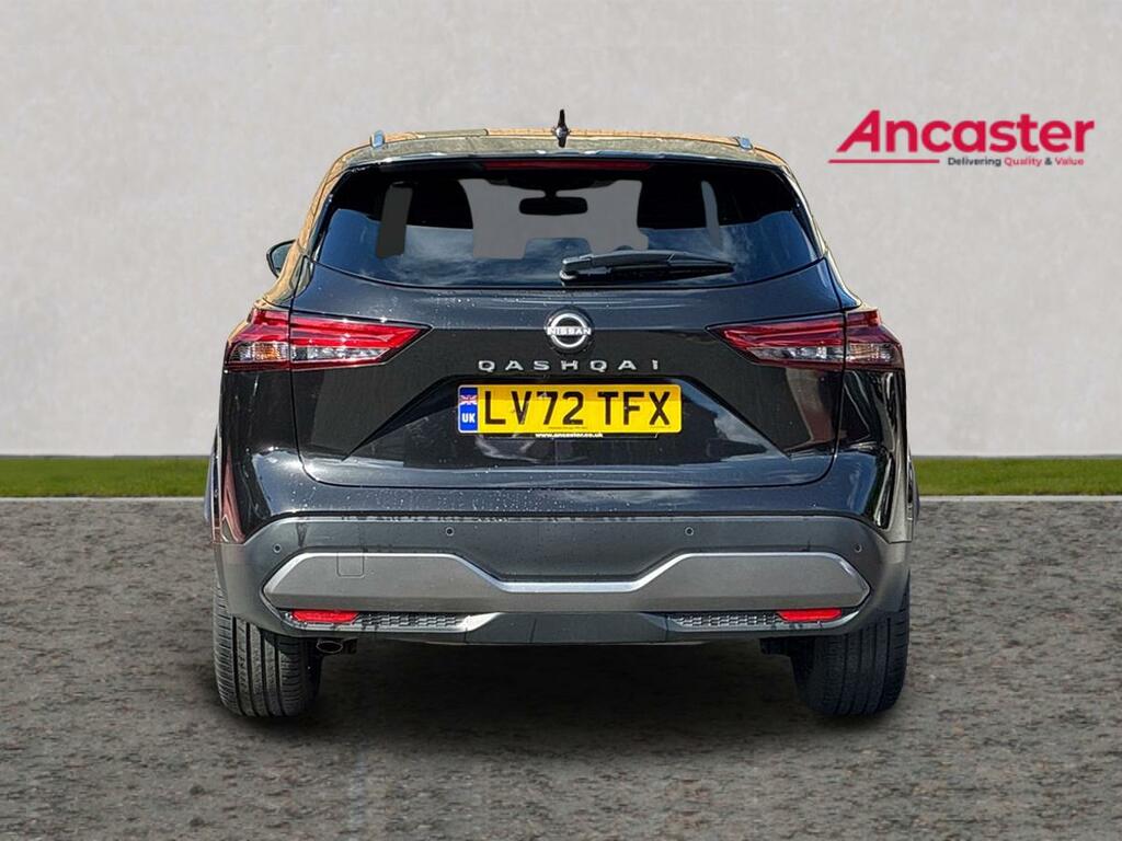 Nissan Qashqai 1.3 Dig-t Mh 158 N-connecta Glass Rf Xtronic LV72TFX Black #4