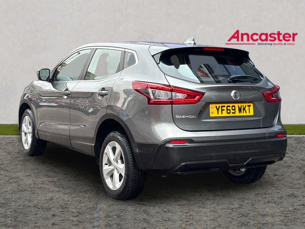 Nissan Qashqai 1.3 Dig-t Acenta Premium Silver #5