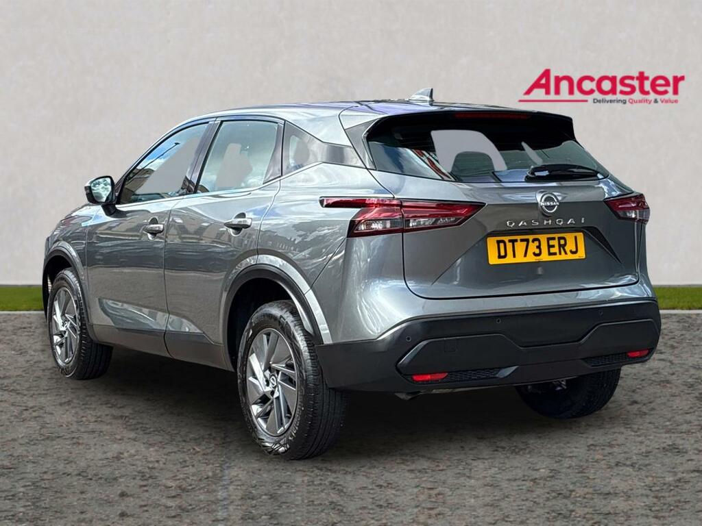 Nissan Qashqai 1.3 Dig-t Mh 158 Acenta Premium Xtronic Silver #5