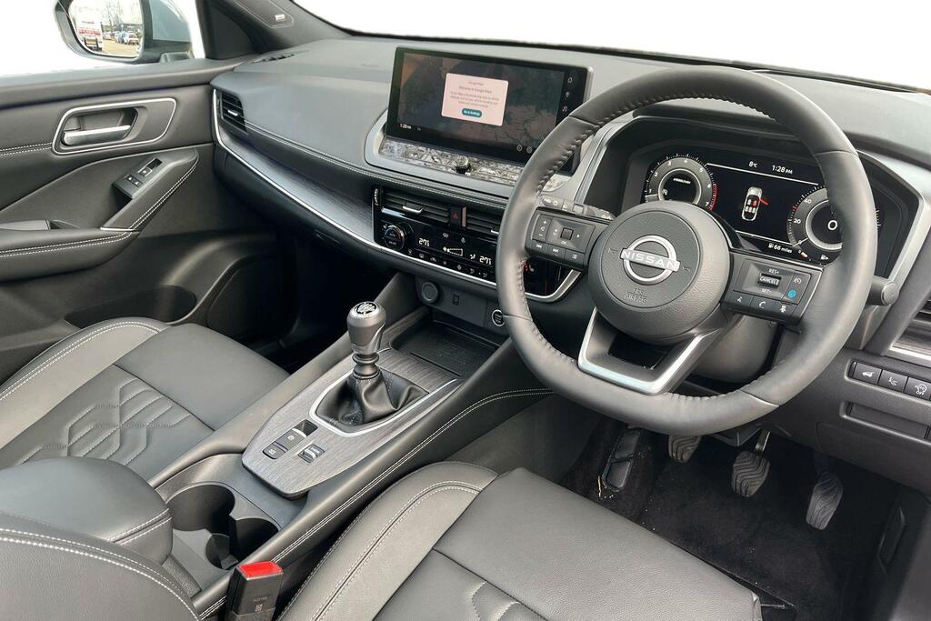 Nissan Qashqai 1.3 Dig-t Mh Tekna Bose Grey #6
