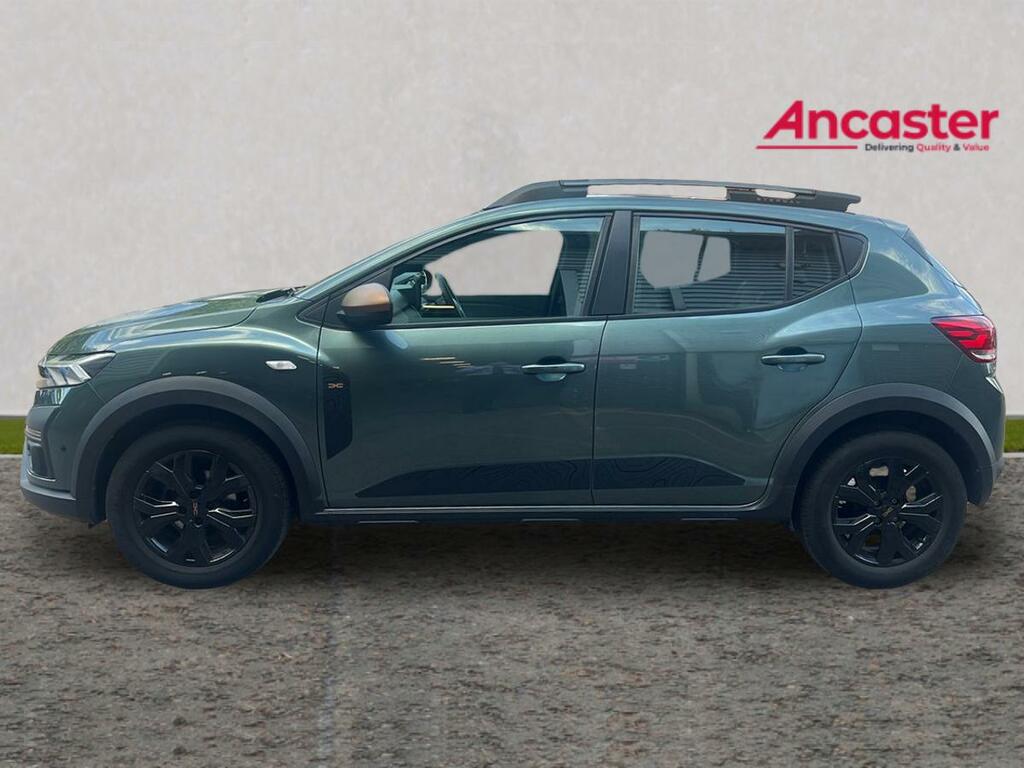 Dacia Sandero Stepway 1.0 Tce Extreme Cvt LY24MVD Green #6