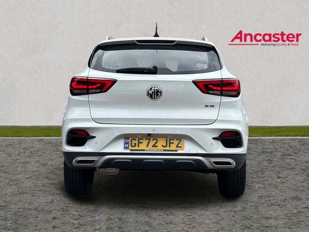 MG ZS 1.0T Gdi Exclusive Dct White #4