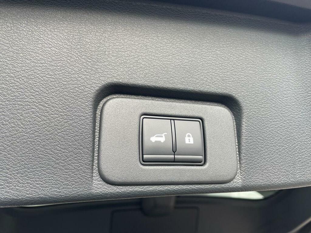 Nissan X-Trail Tekna Silver #29