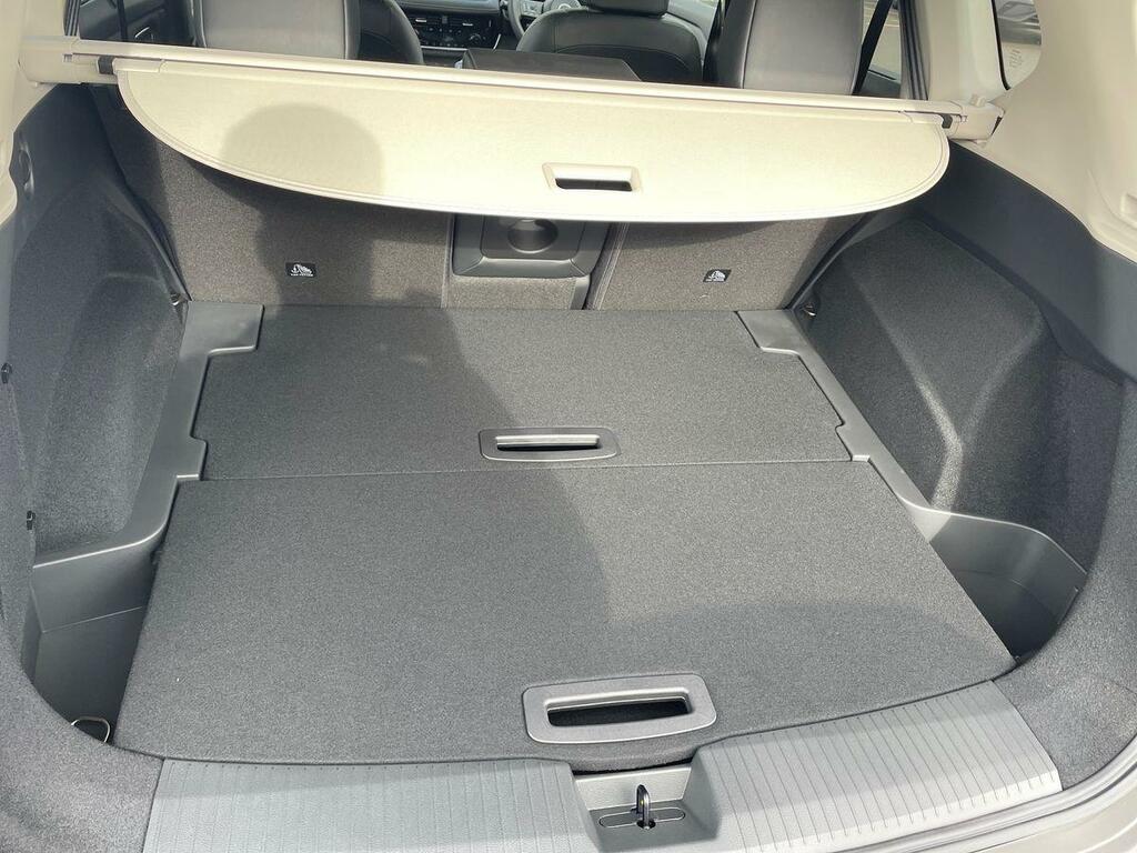 Nissan X-Trail Tekna Silver #24