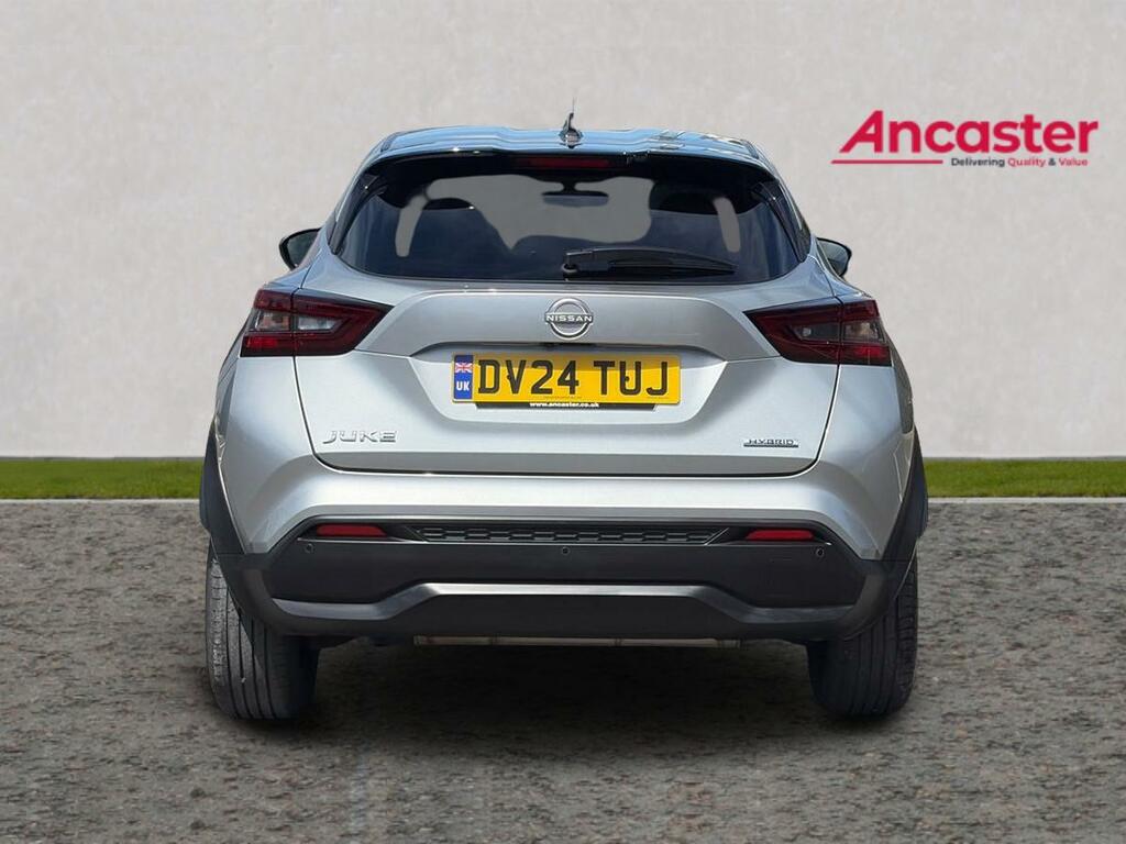 Nissan Juke 1.6 Hybrid N-connecta DV24TUJ Silver #4