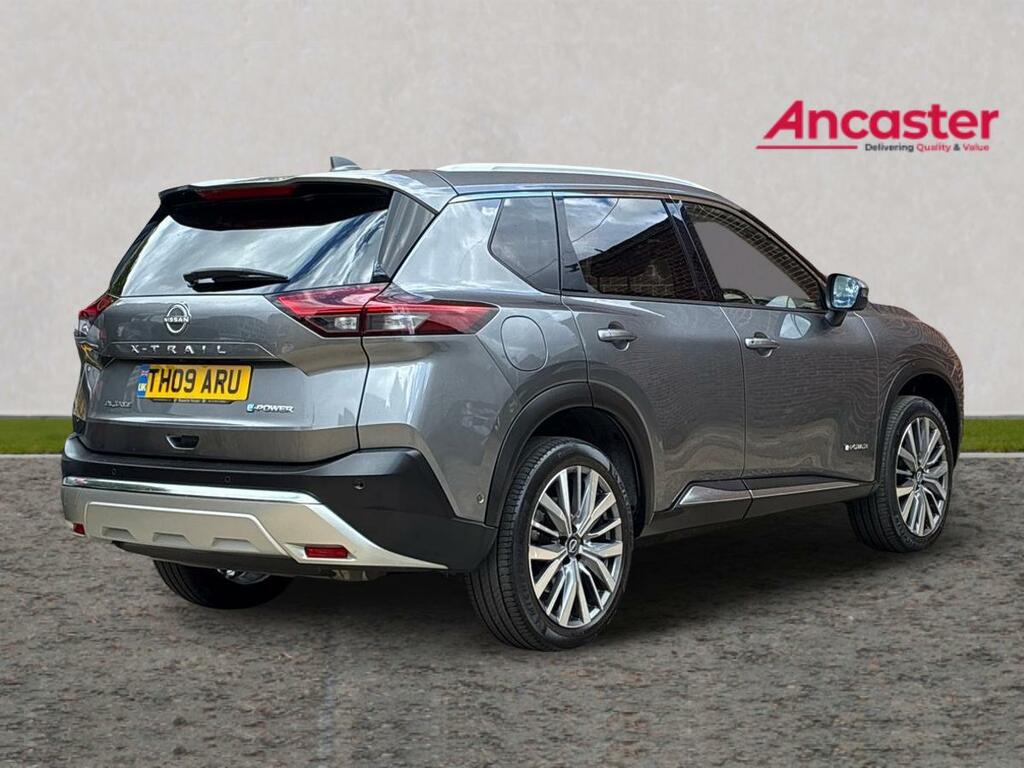 Nissan X-Trail 1.5 E-power E-4orce 213 Tekna 7 Seat Silver #3