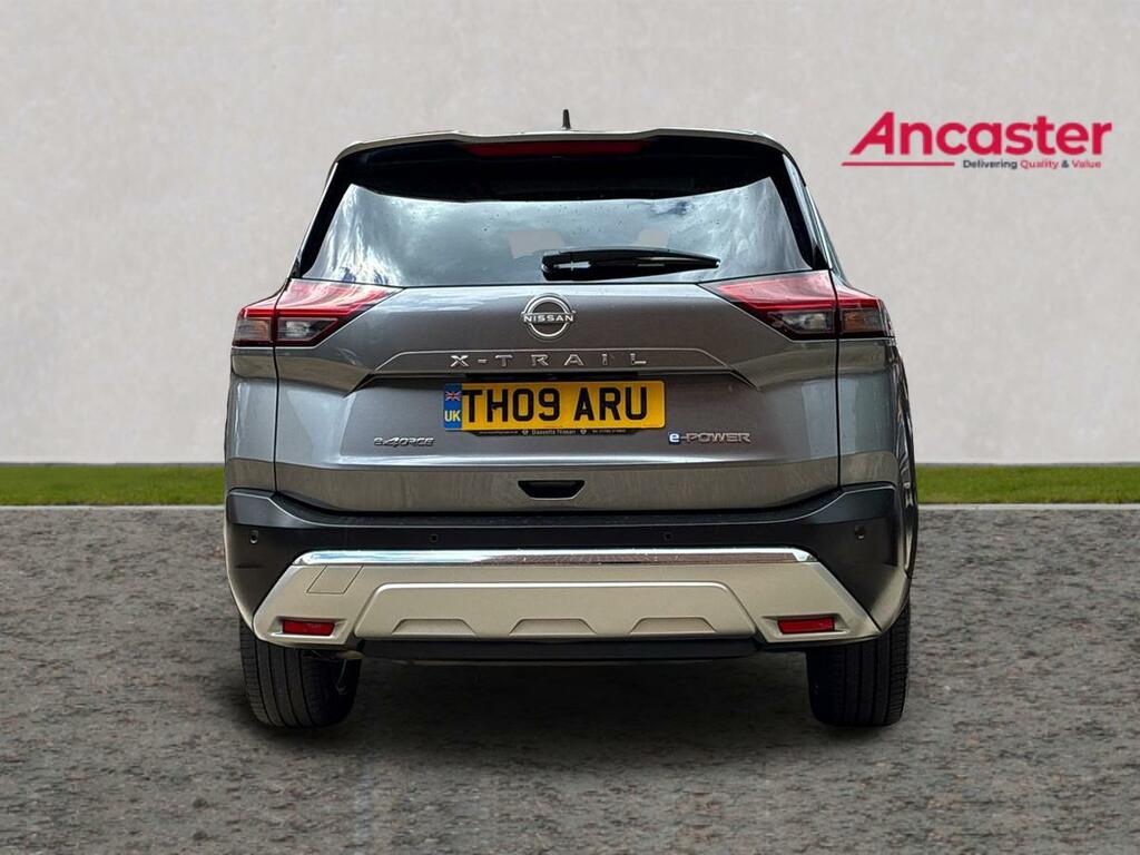 Nissan X-Trail 1.5 E-power E-4orce 213 Tekna 7 Seat Silver #4