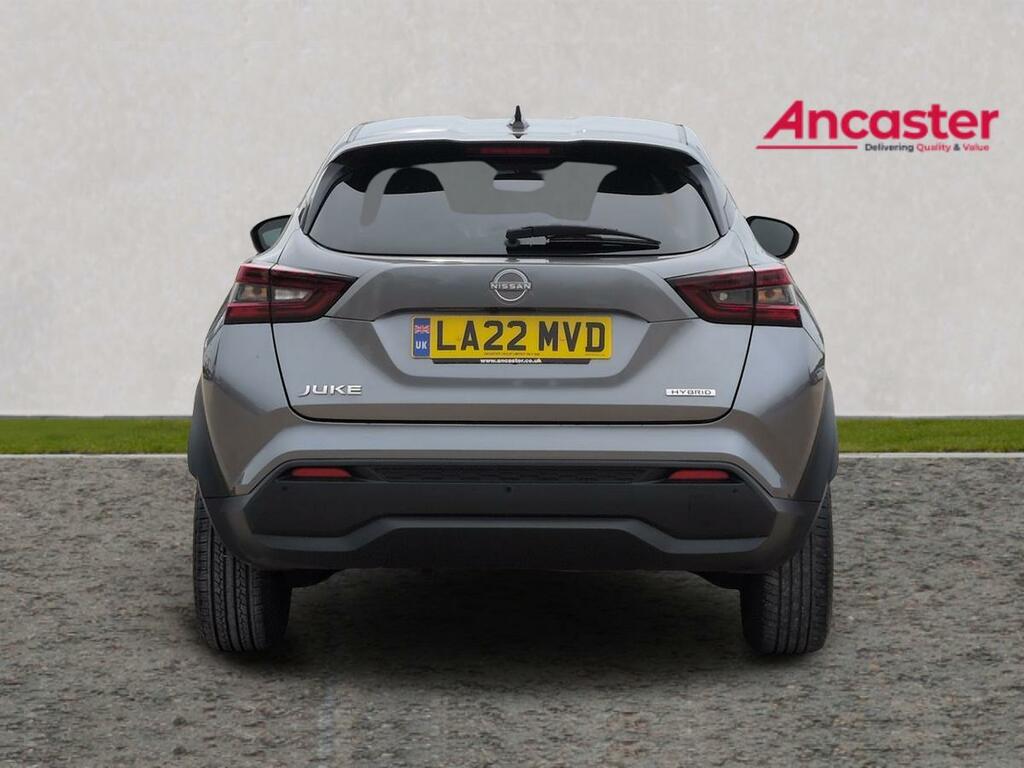 Nissan Juke 1.6 Hybrid N-connecta Silver #4