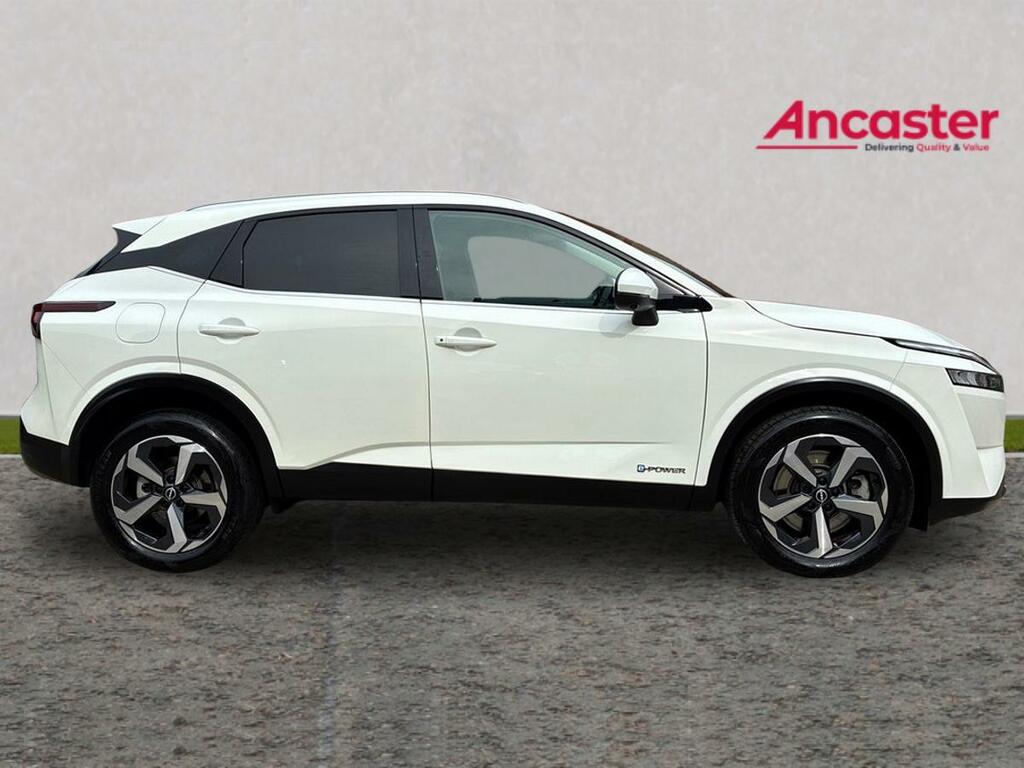 Nissan Qashqai 1.5 E-power N-connecta Glass Roof WG24NVM White #2