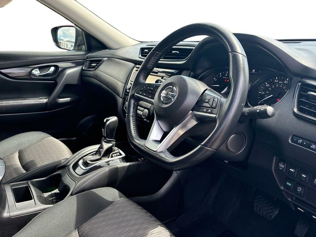 Nissan X-Trail Estate Black #10