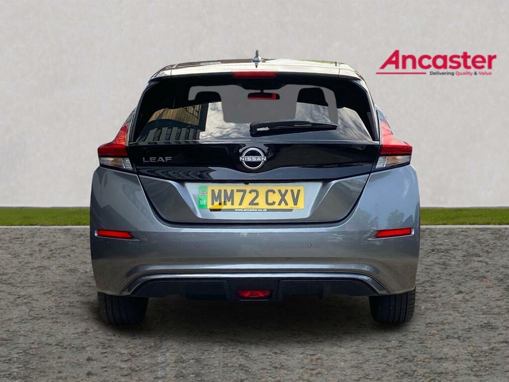 Nissan Leaf 110Kw N-connecta 39Kwh MM72CXV Grey #4